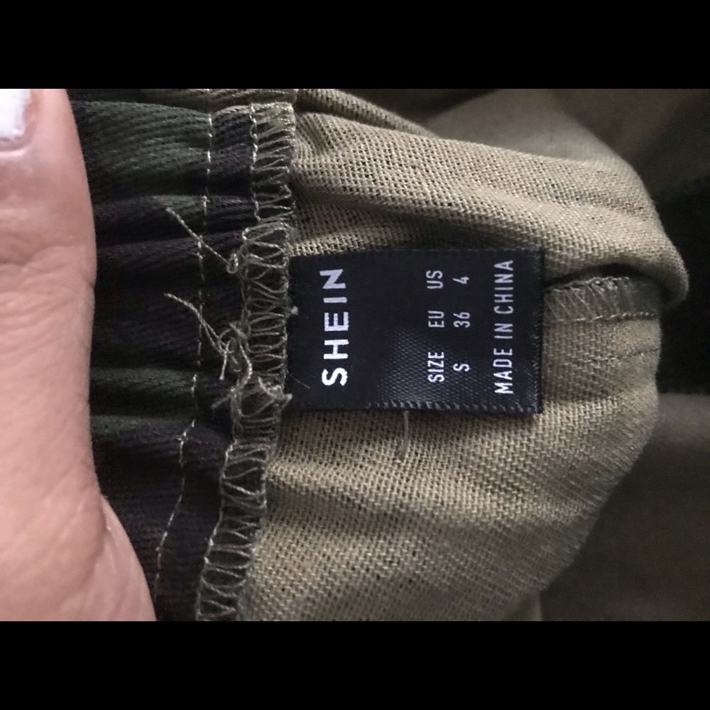 Cargo pants - Picture 2 of 3